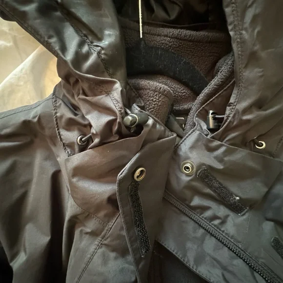 Northface Goretex Rain/Wind Jacket Shell + Inner Fleece.